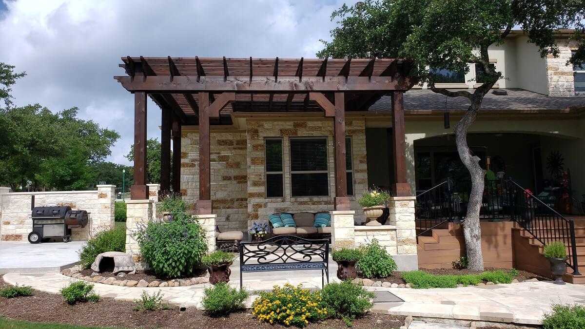 Cedar patio cover on a historic home near the Georgetown square